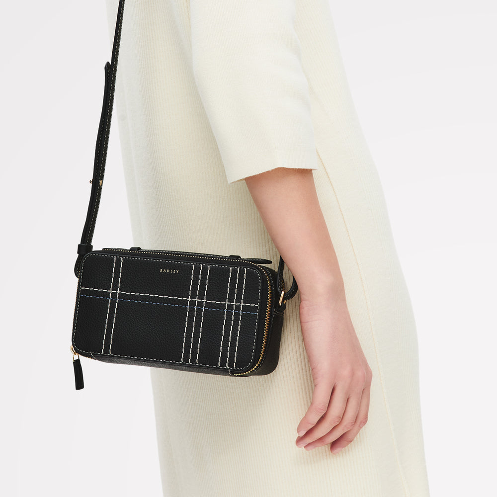 Calvert Way - Check Micro Phone Cross Body Black - 113136