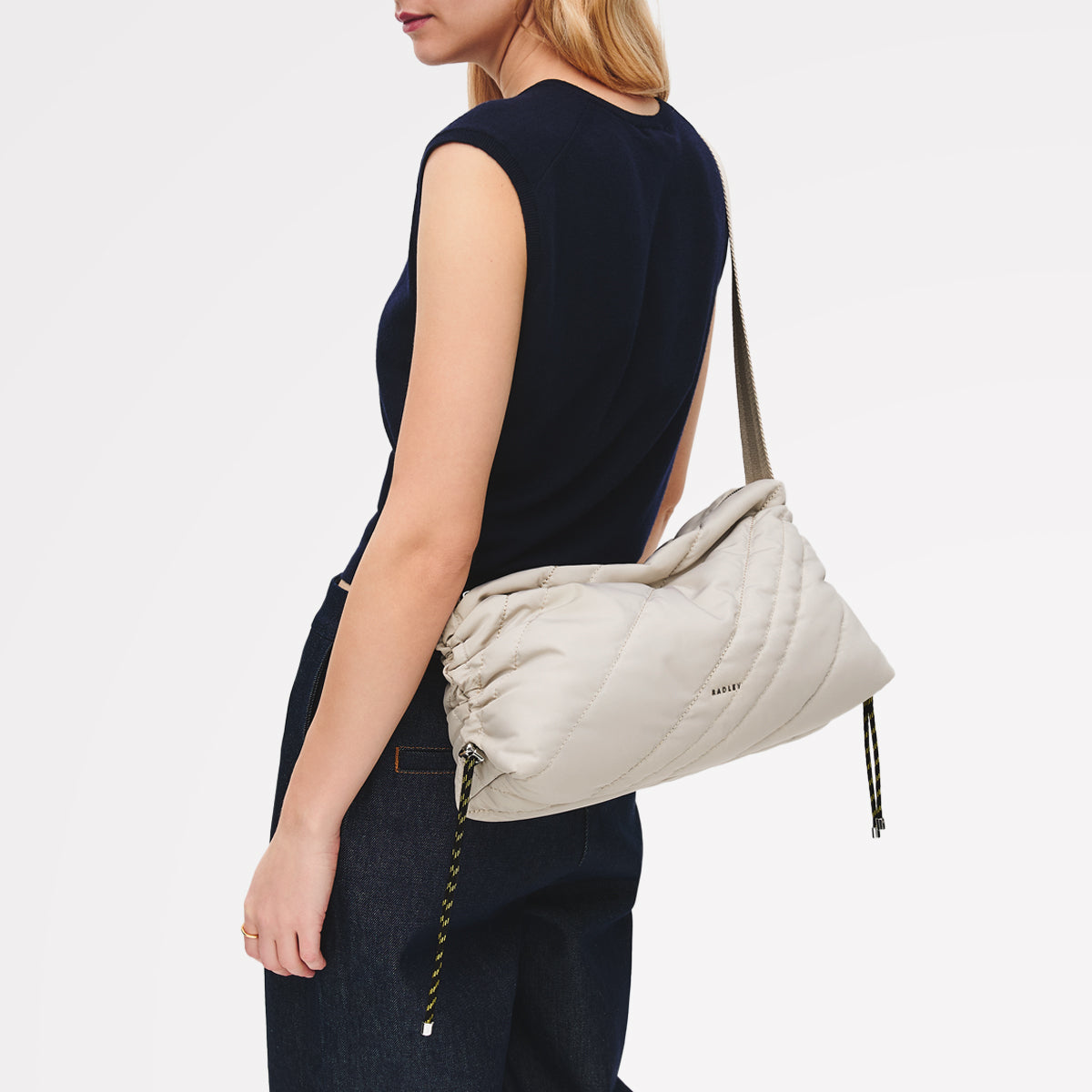 Eden Row - Quilt Medium Ziptop Cross Body Feather Gray - 113138