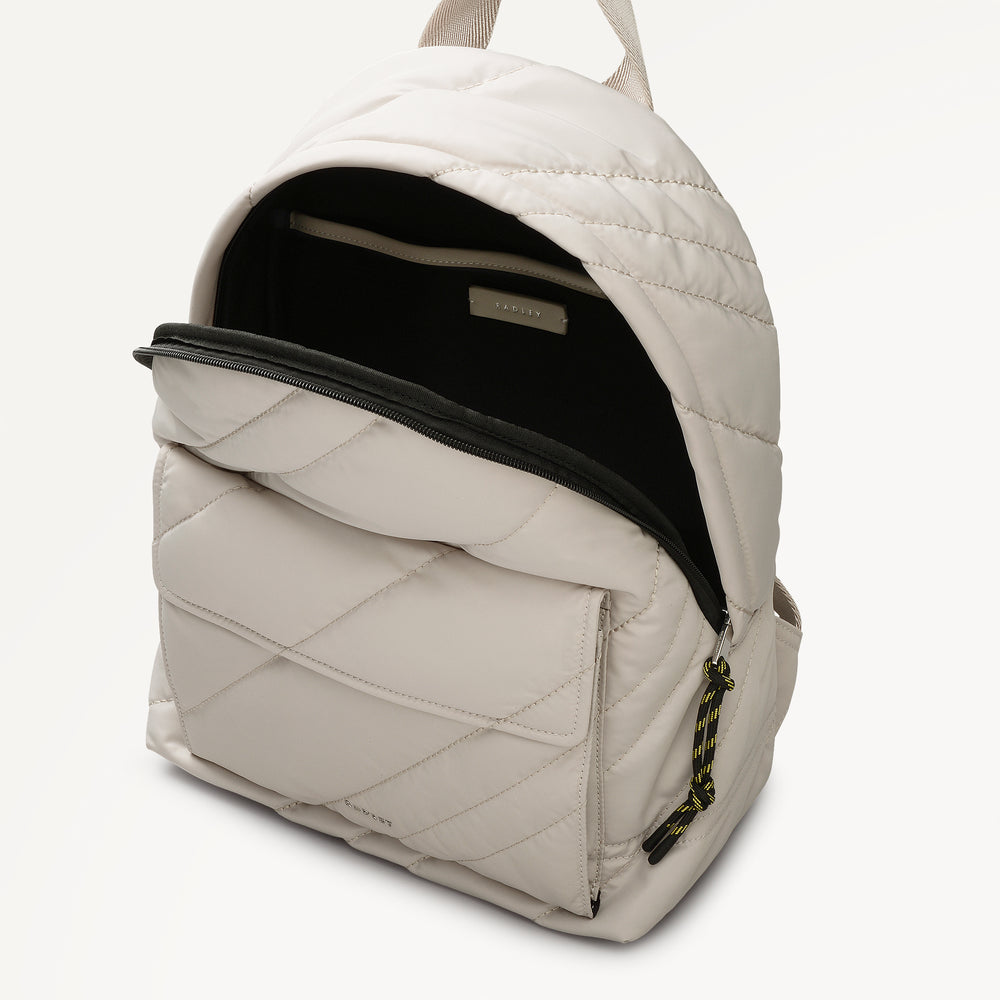 Eden Row - Quilt Medium Ziptop Backpack Feather Gray - 113140