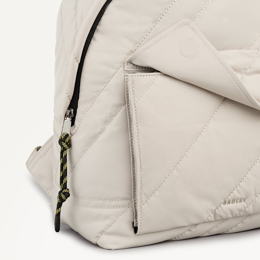 Eden Row - Quilt Medium Ziptop Backpack Feather Gray - 113140