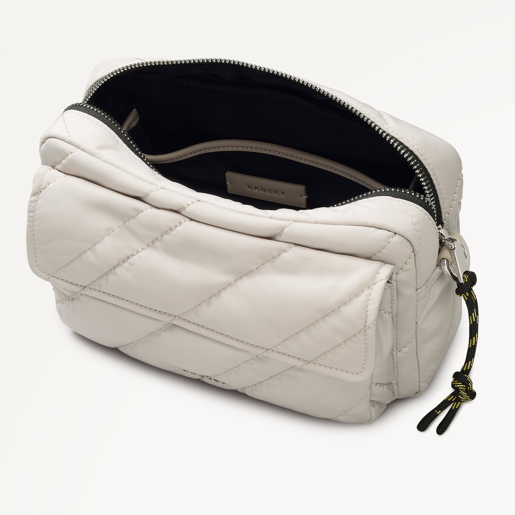 Eden Row - Quilt Small Ziptop Cross Body Feather Gray - 113141