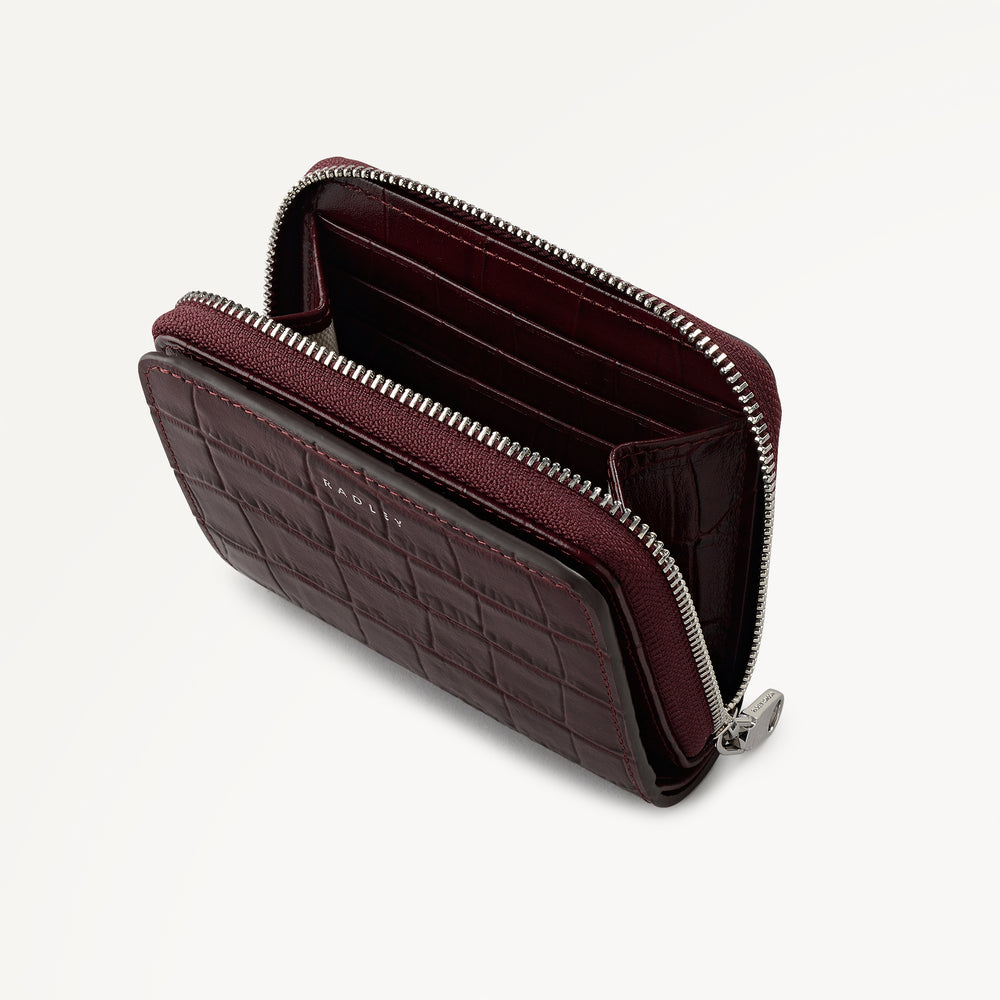 Dukes Place - Faux Croc Medium Zip Around Purse Dark Cherry - 113148