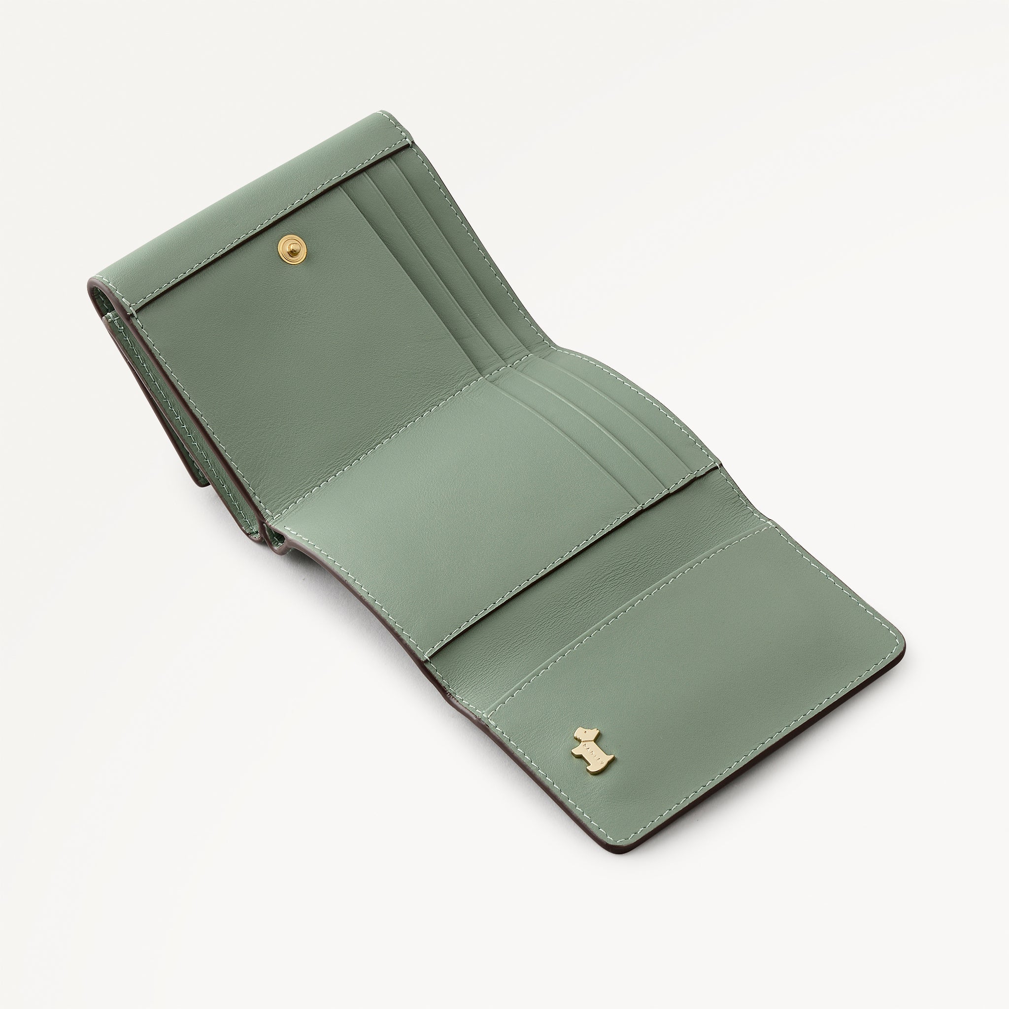 Pockets Small Trifold Purse Pistachio - 113170