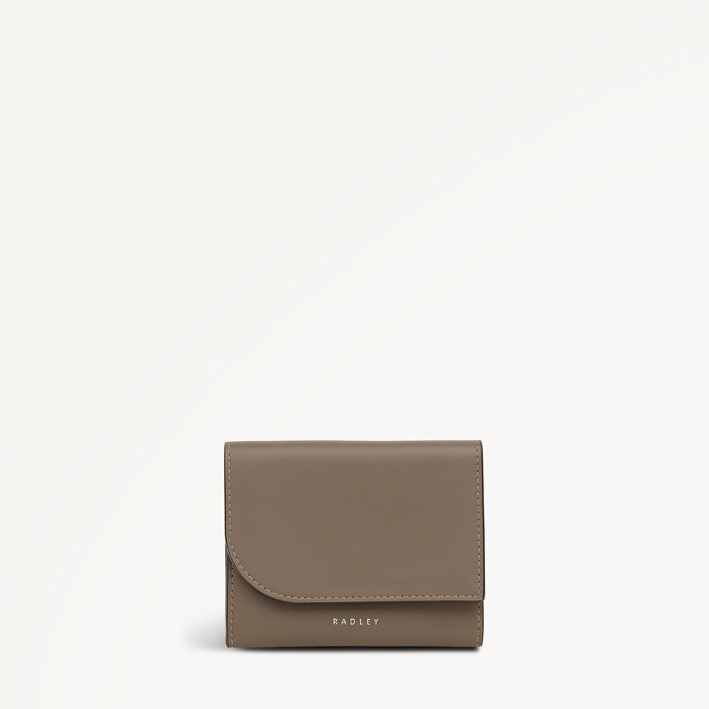 Pockets Small Trifold Purse - RSD14303