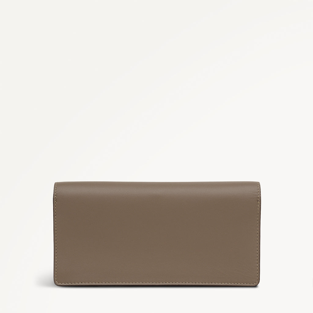 Pockets Large Zip Around Wallet Coffee - 113183