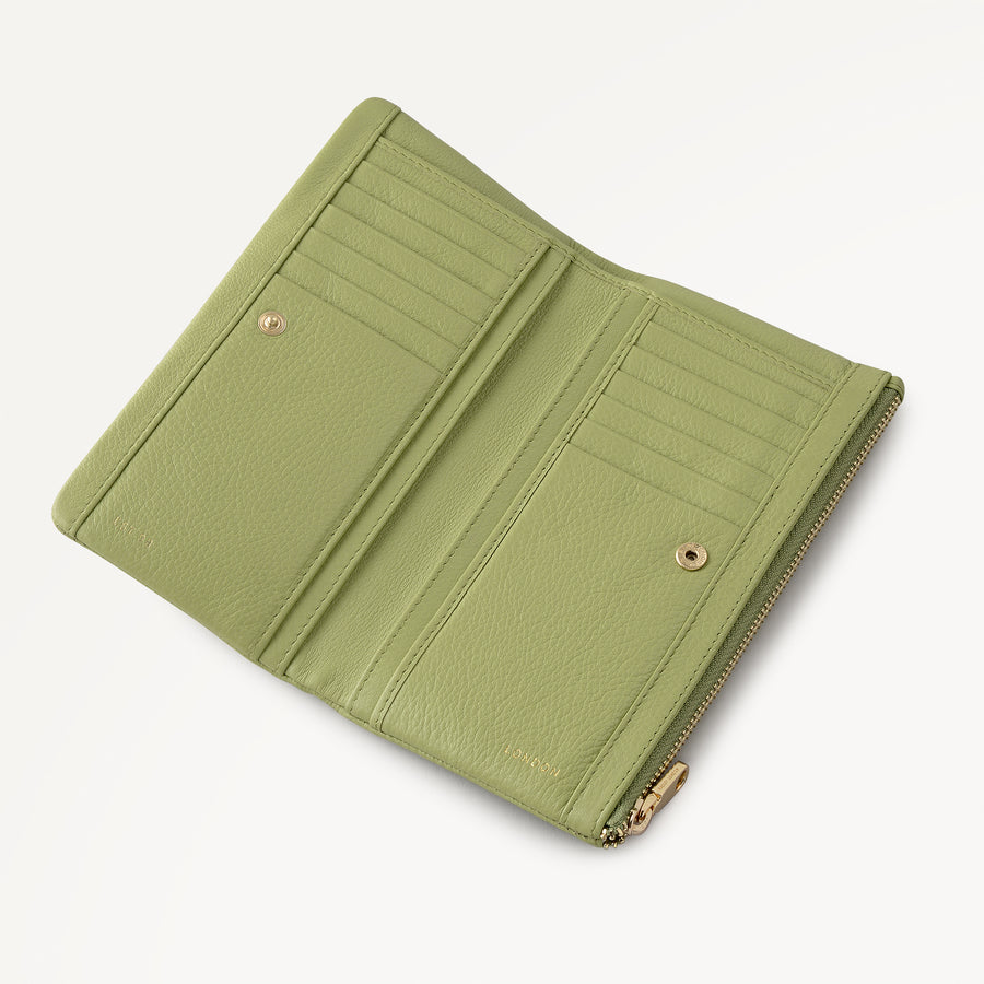 Mallow Street Large Bifold Purse Apple - 113193