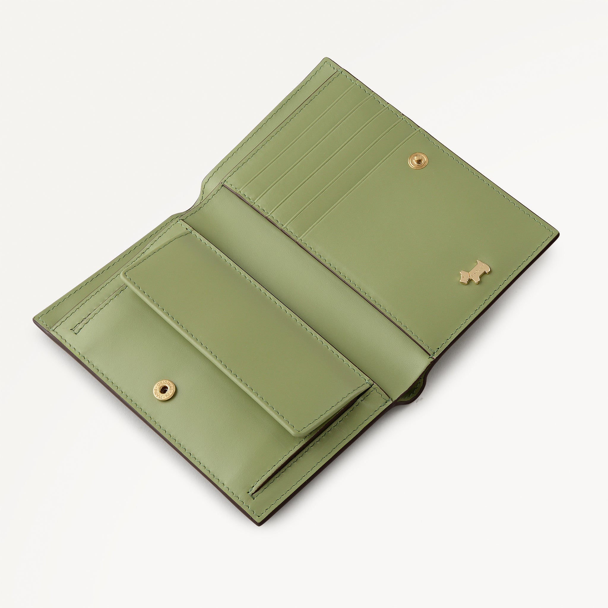 Heritage Lane Medium Bifold Purse Apple - 113195