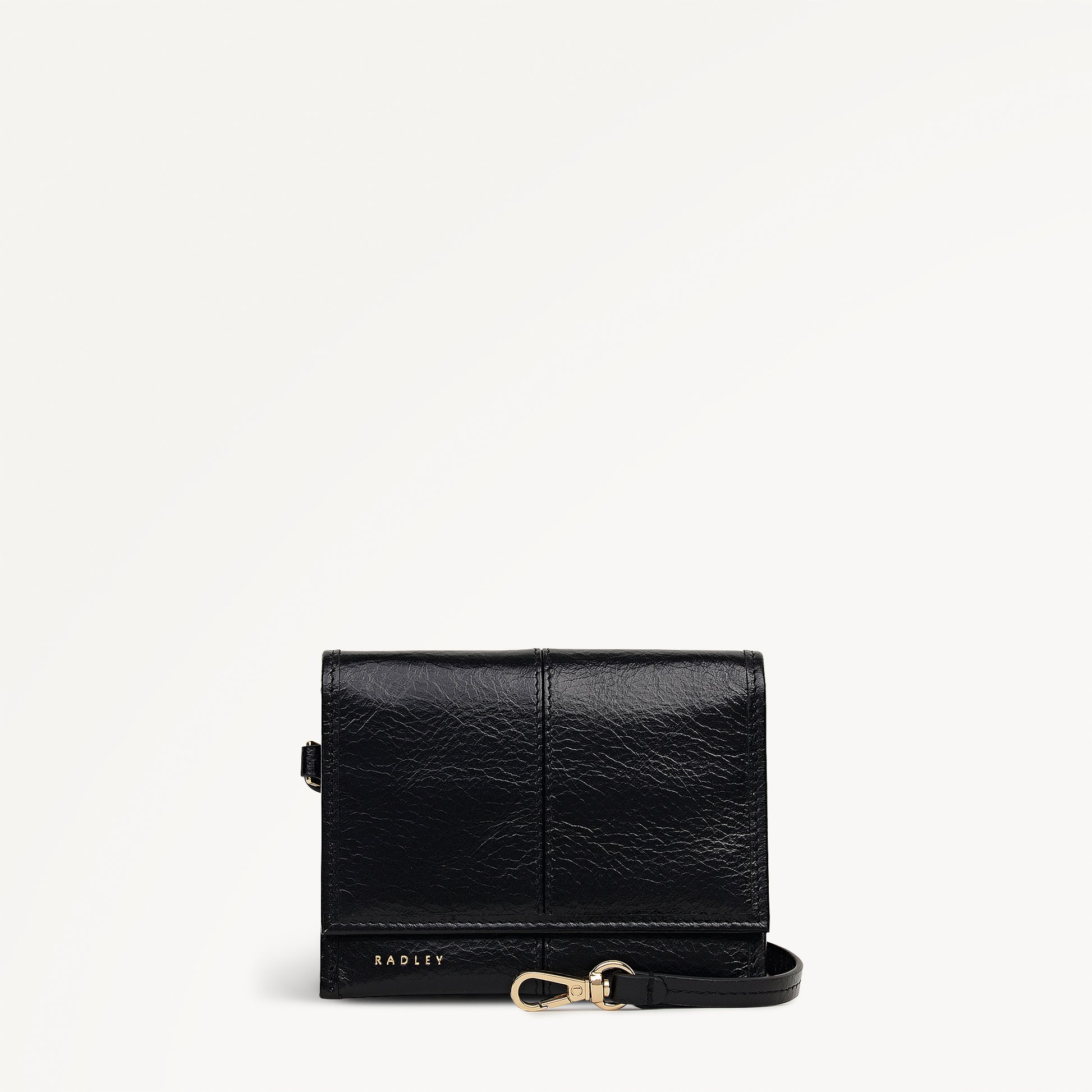 Chilton Grove Medium Flapover Purse Black - 113201