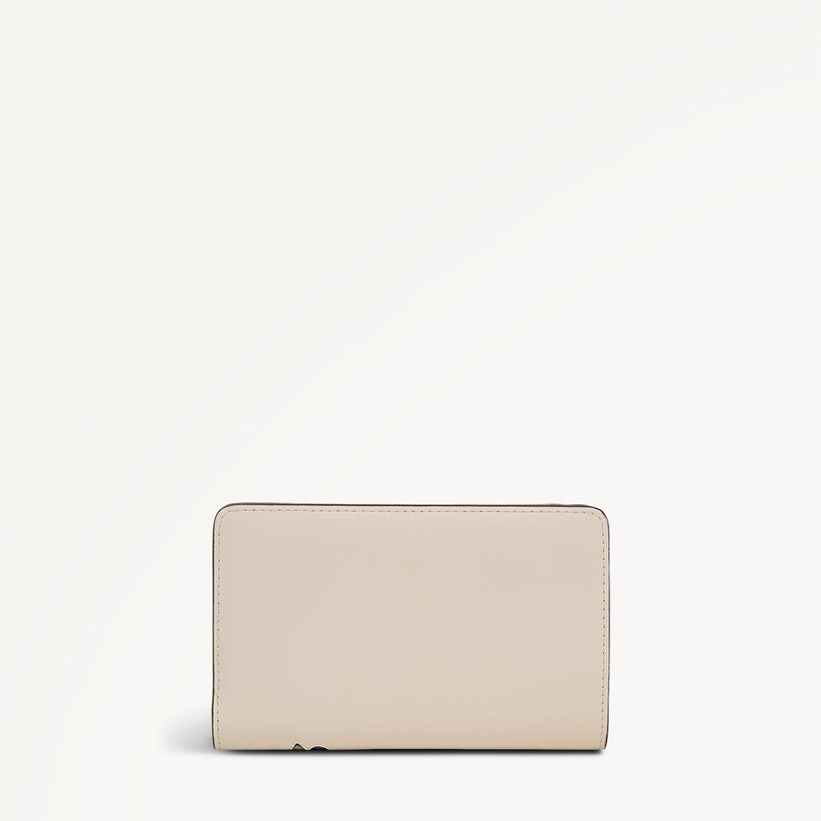 Floral Medium Bifold Purse Salt - 113206