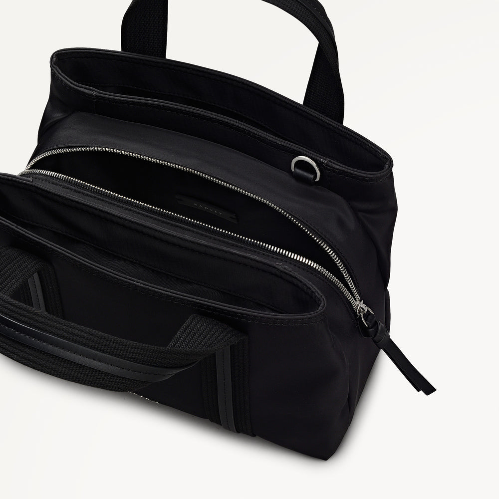 Halley Row Medium Ziptop Grab Black - 113235