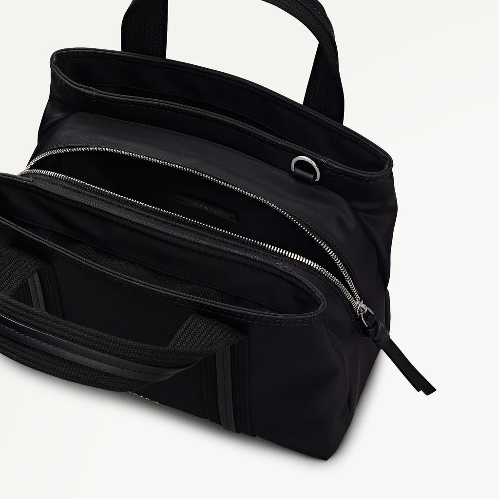 Halley Row Medium Ziptop Grab Black - 113235