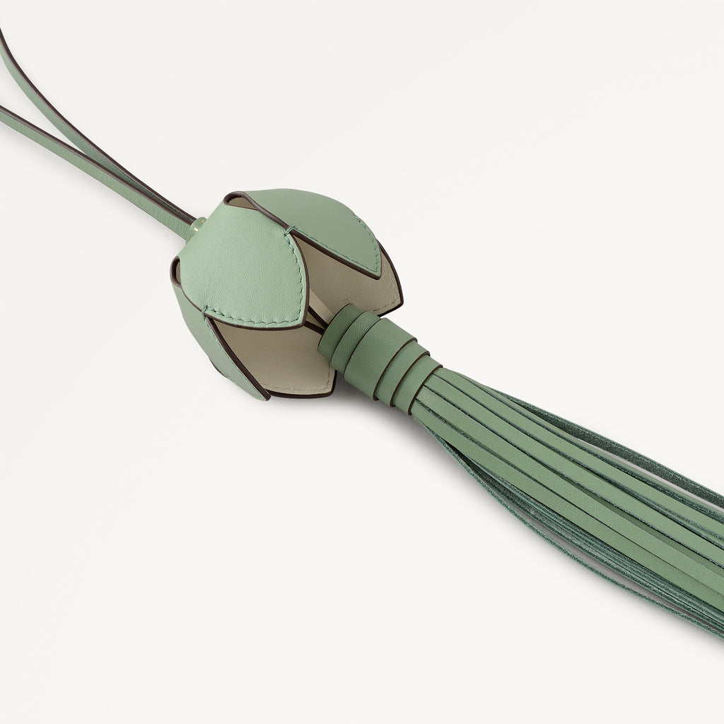 Flower Lane Small Bag Charm Pistachio - 113265