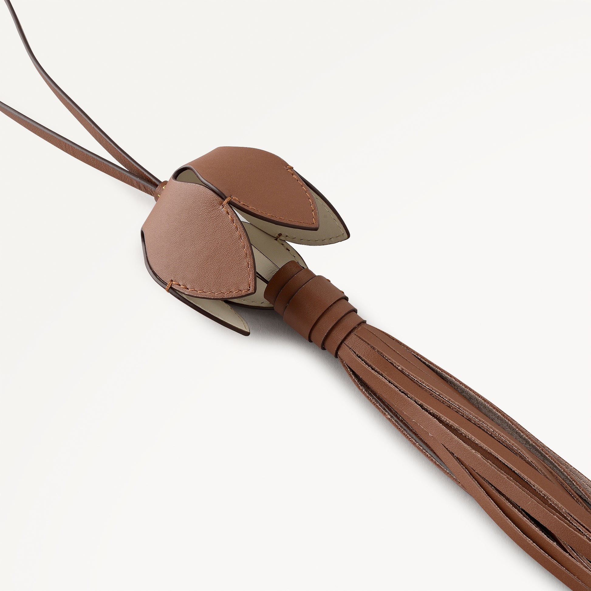 FLOWER LANE SMALL BAG CHARM COGNAC