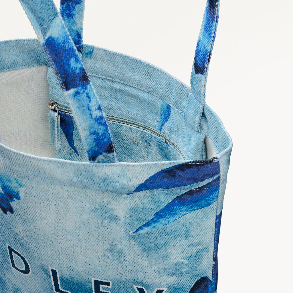 Painterly Floral Medium Open Top Tote Denim - 113271