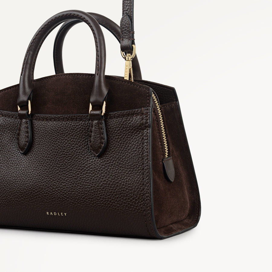 Portland Way Mini Zip Around Grab Dark Oak - 113294