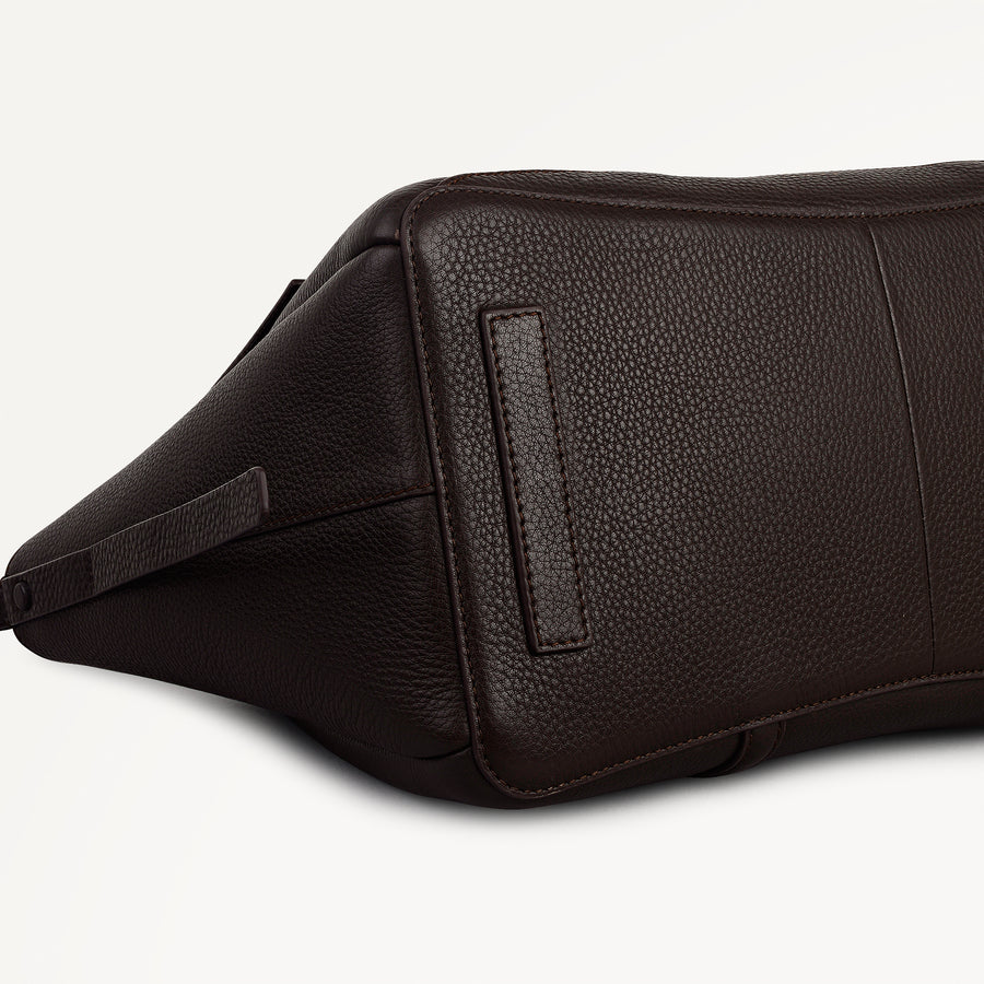 The Chancery Leather Medium Flapover Shoulder Bag in Dark Oak - 113311