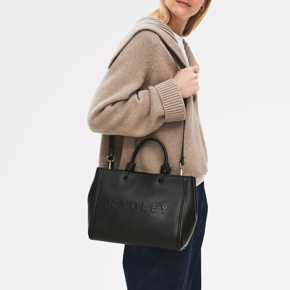 Black Medium Ziptop Grab Bag | Ridgeway Gardens SS26 | Radley London