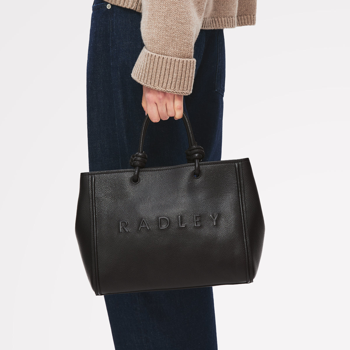 Black Medium Ziptop Grab Bag | Ridgeway Gardens SS26 | Radley London