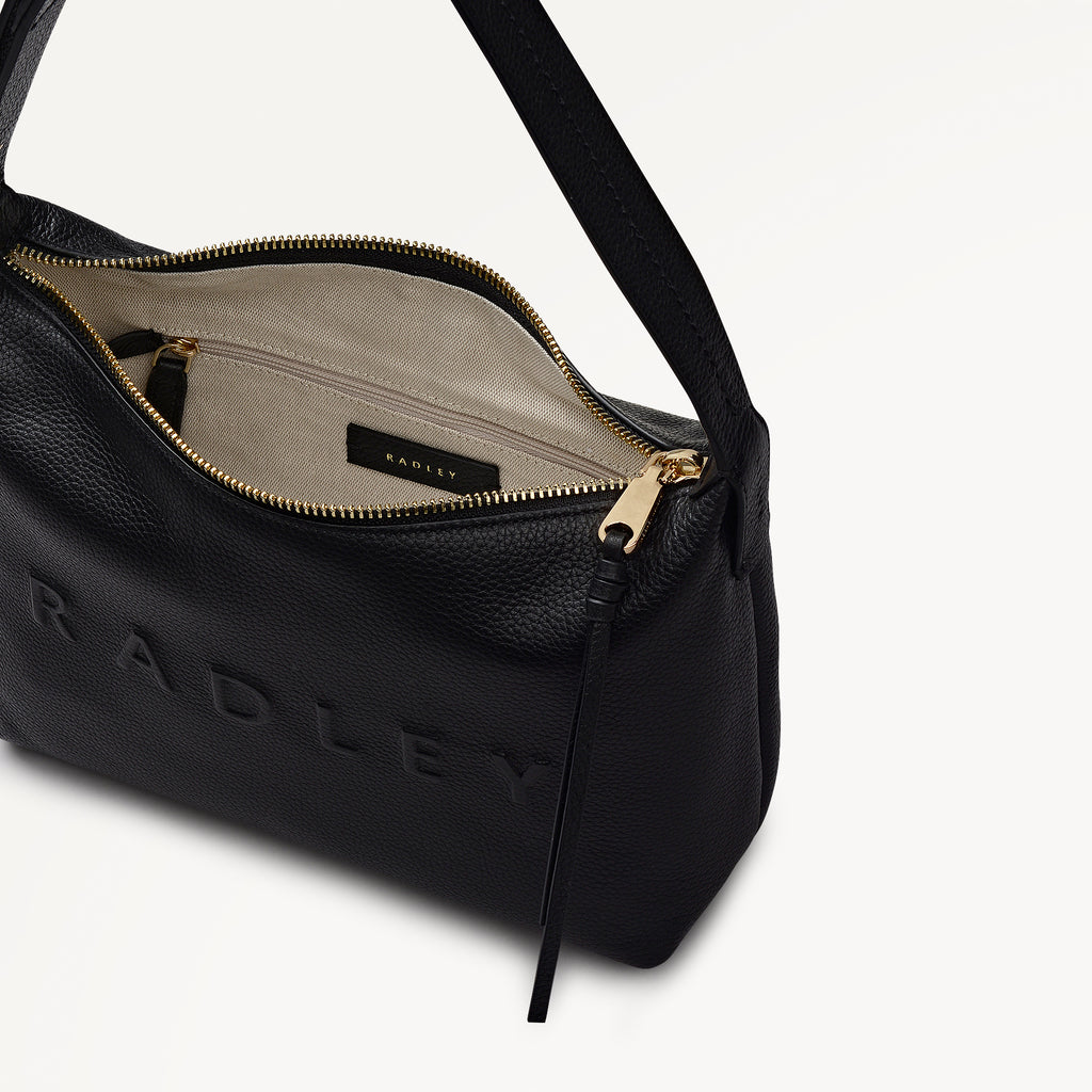 Ridgeway Gardens Medium Ziptop Shoulder Black - 113334