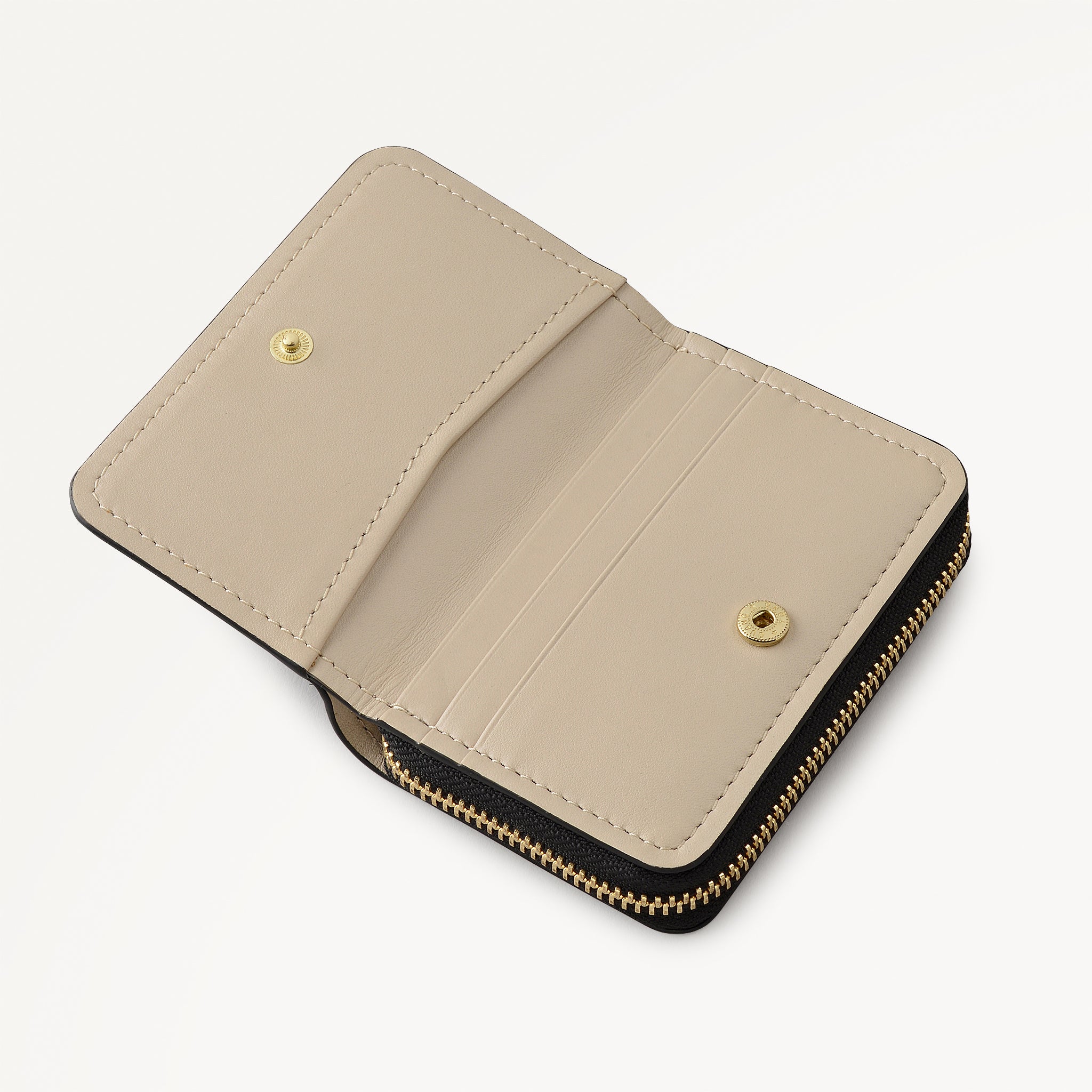 Fountain Park Small Zip Around Purse Black - 113338