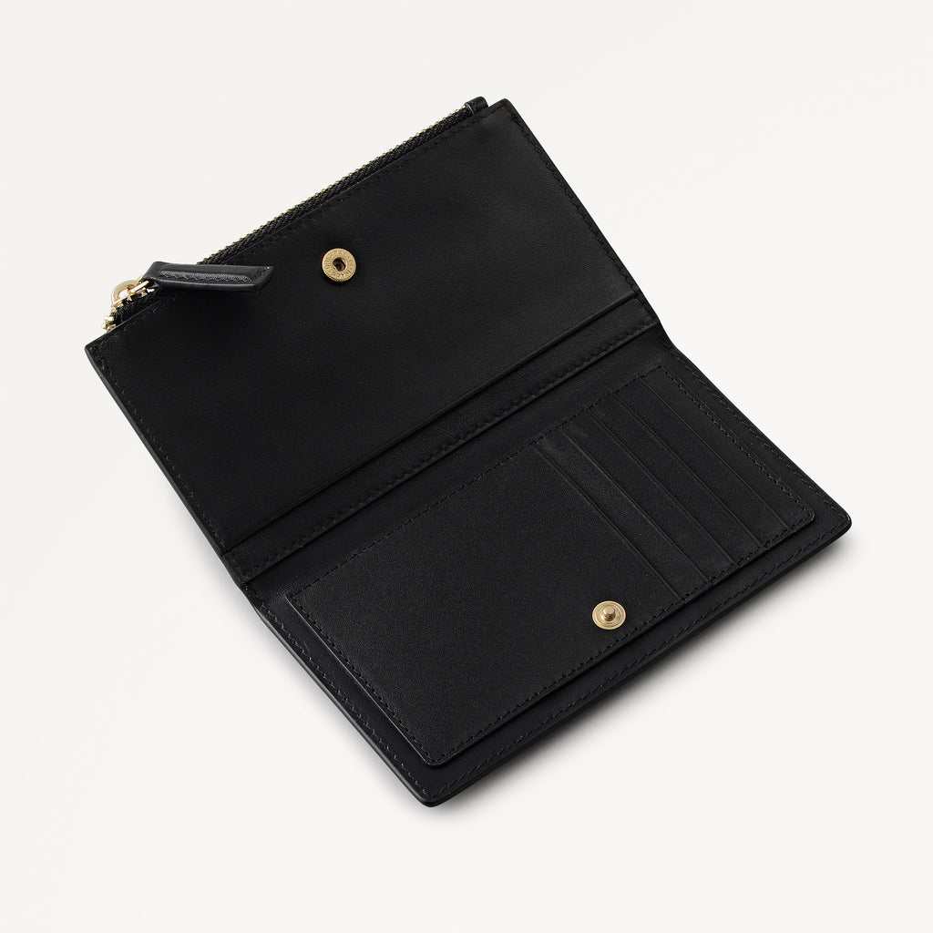 Pretty Petals Medium Ziptop Purse Black - 113351