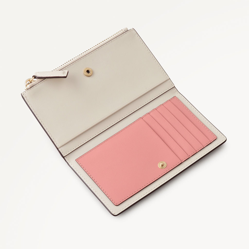 Pretty Petals Medium Ziptop Purse Salt - 113352