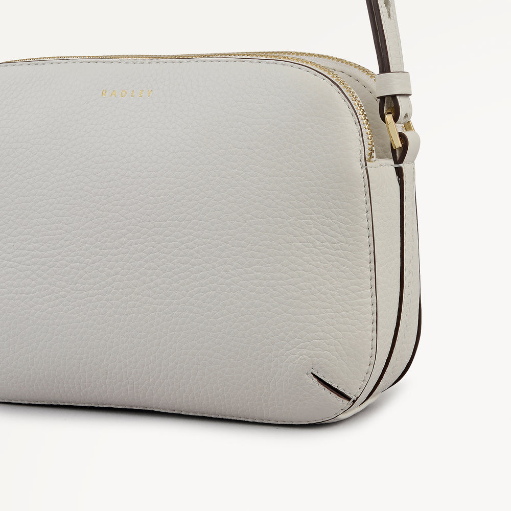 Dukes Place Medium Ziptop Cross Body Chalk - 113372