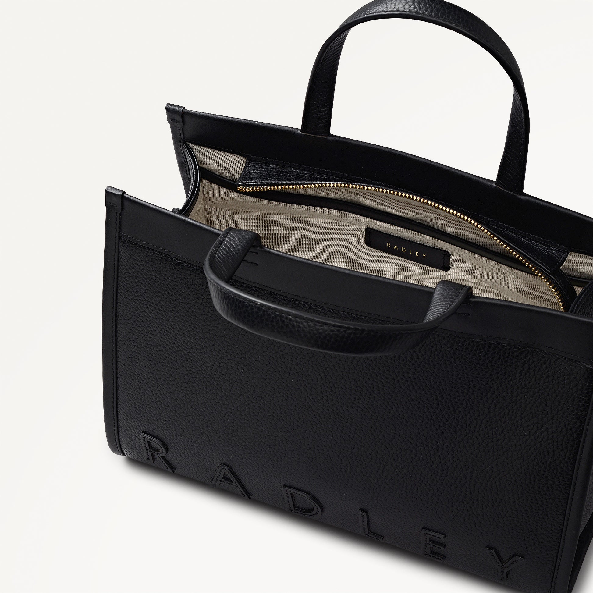 Alba Place Small Ziptop Grab Black - 113399