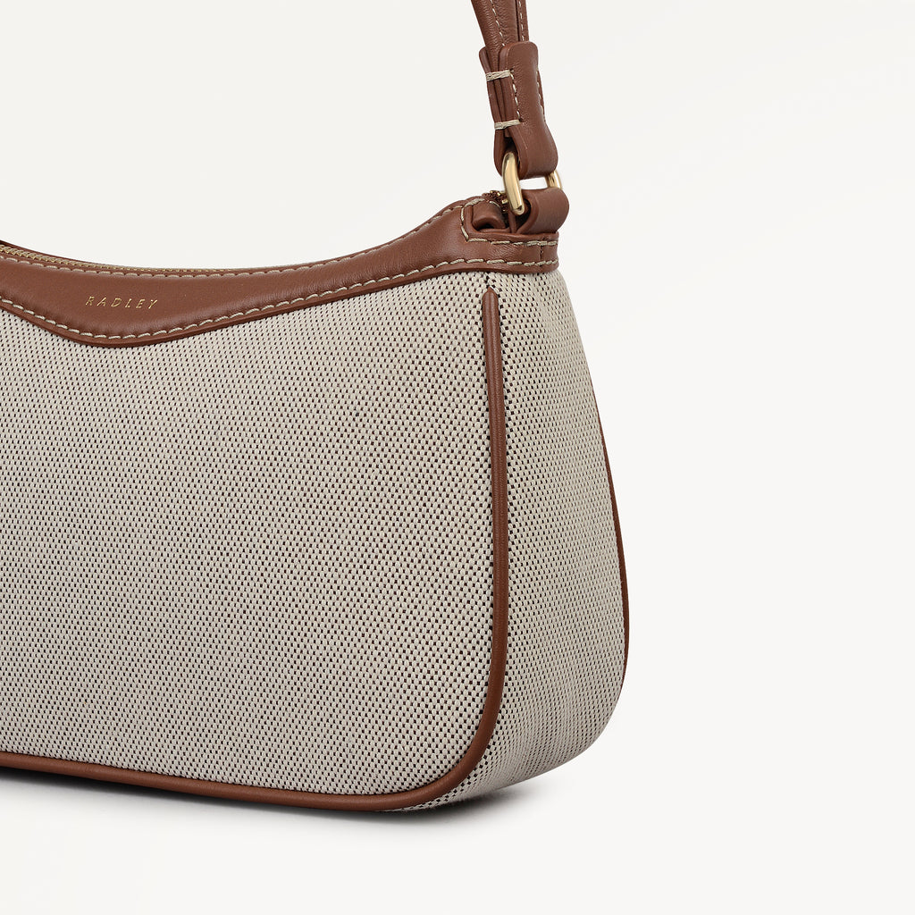Albany Avenue - Canvas Medium Ziptop Shoulder Natural - 113406