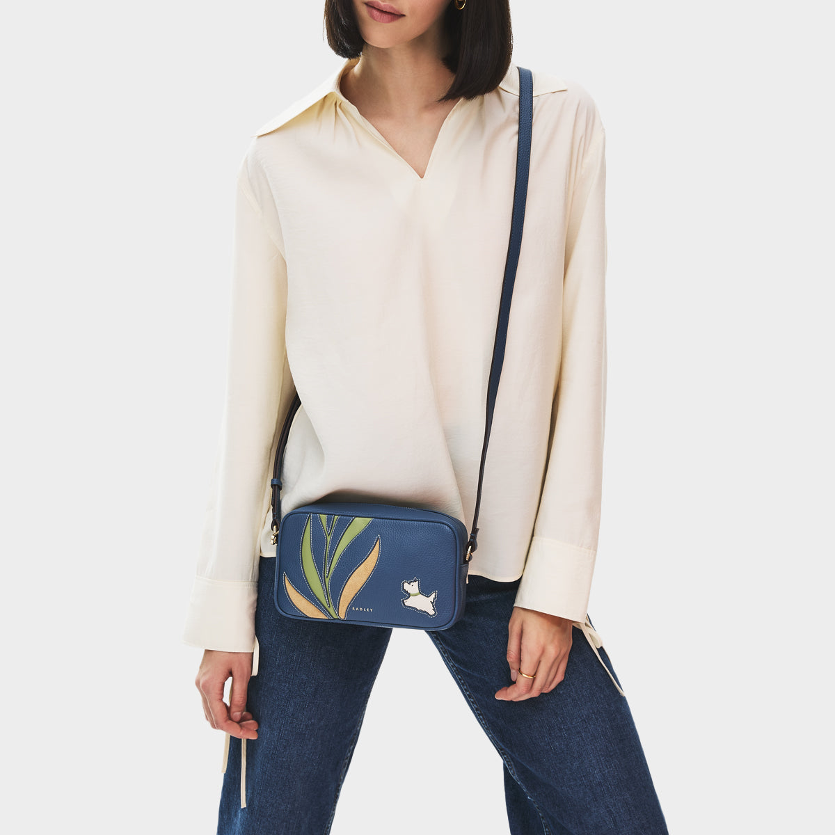 Among The Trees Small Ziptop Cross Body Utility - 113412