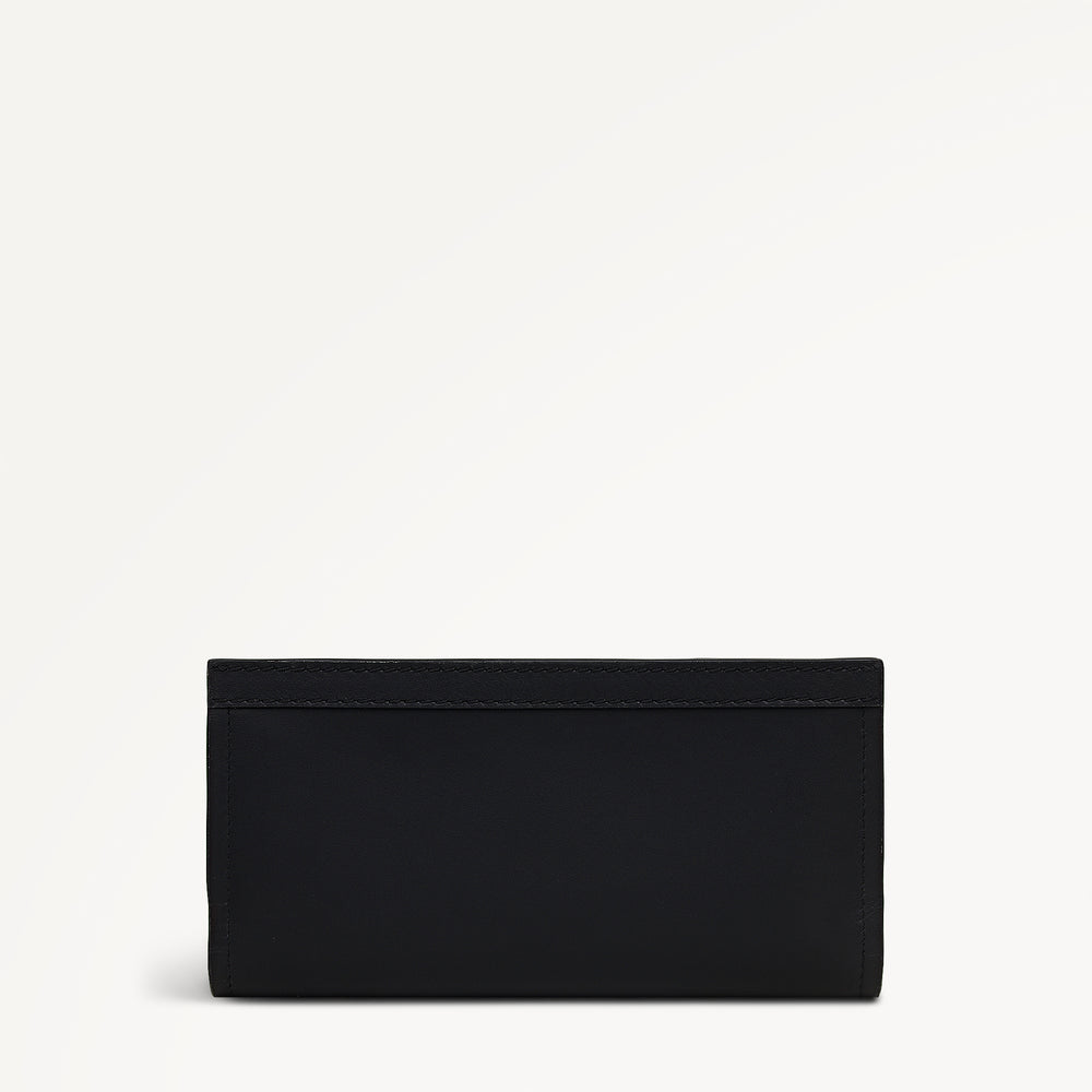 Albany Avenue Large Bifold Wallet Black - 113422