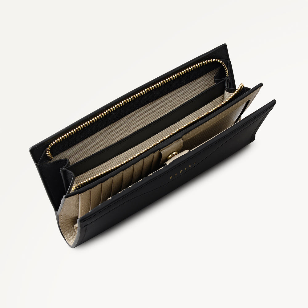 Albany Avenue Large Bifold Wallet Black - 113422