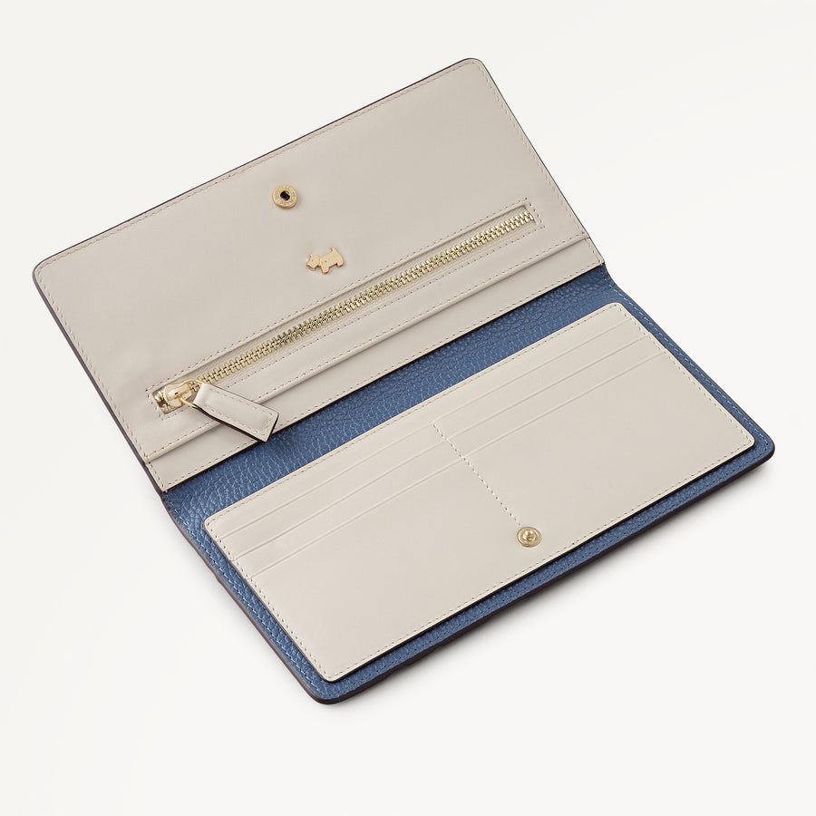 Among The Trees Large Bifold Purse Utility - 113426
