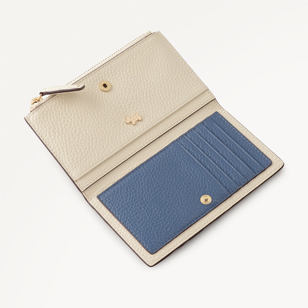 Among The Trees Medium Ziptop Purse Salt - 113430