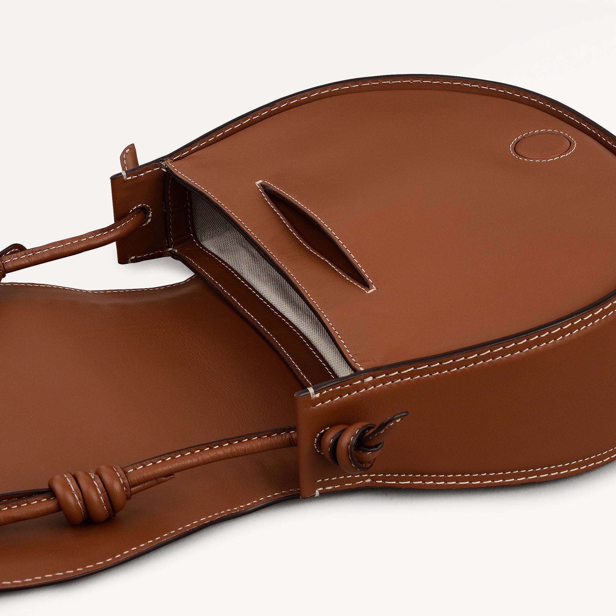 The Camden Medium Flapover Shoulder Cognac - 113467