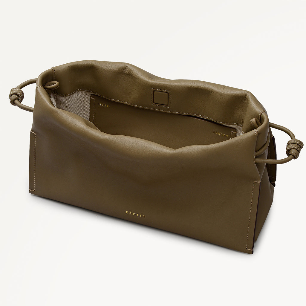 The Roxburgh Medium Chain Clutch Acorn - 113469