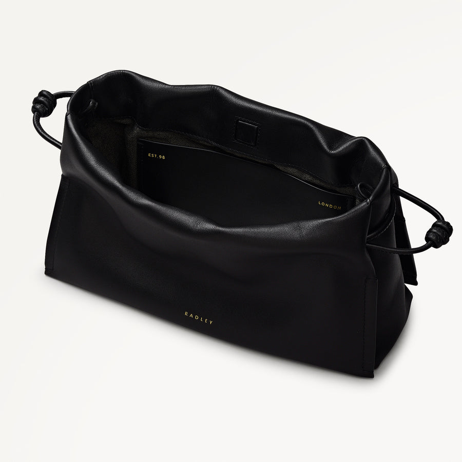 The Roxburgh Medium Chain Clutch Black - 113470