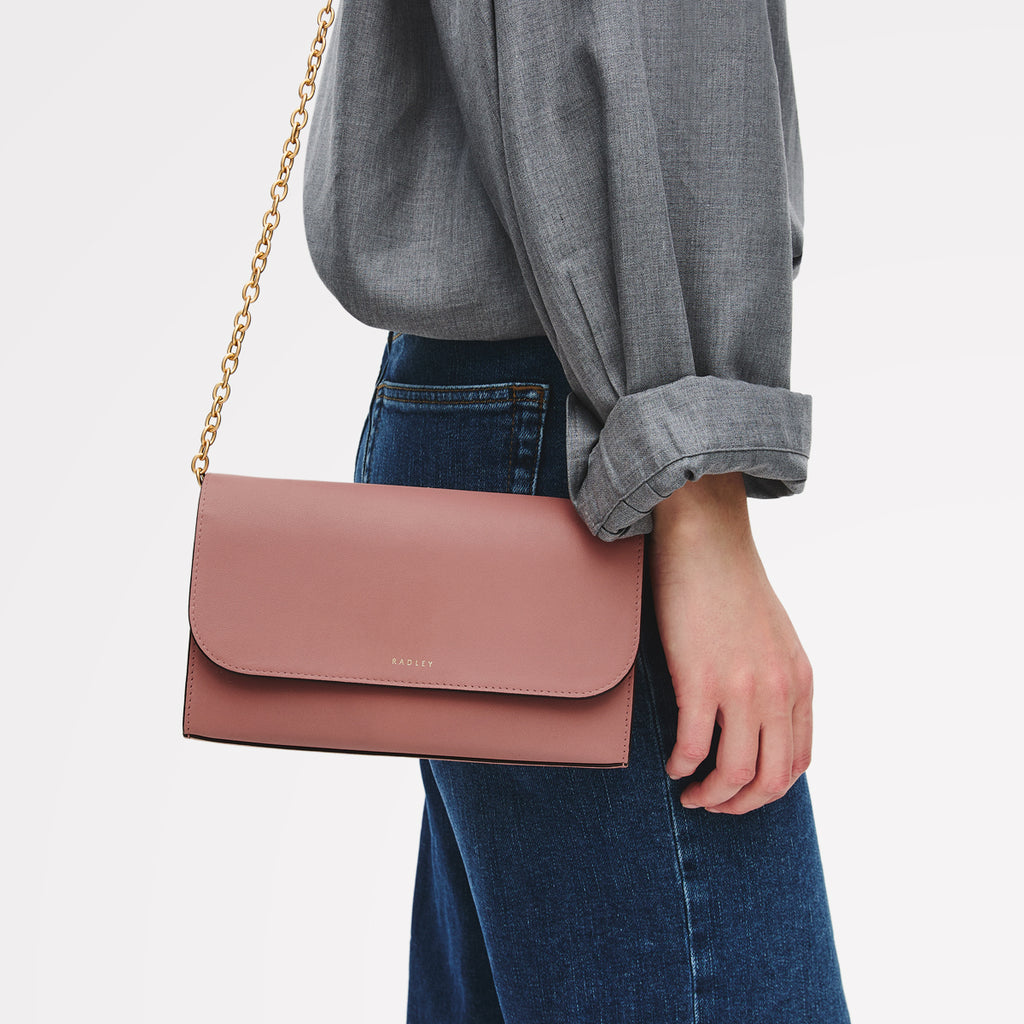 Lynton Road Wallet On Chain Carnation - 113480