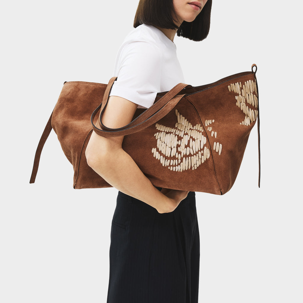 THE DELPHINE - SUEDE EXTRA LARGE OPEN TOP TOTE COGNAC