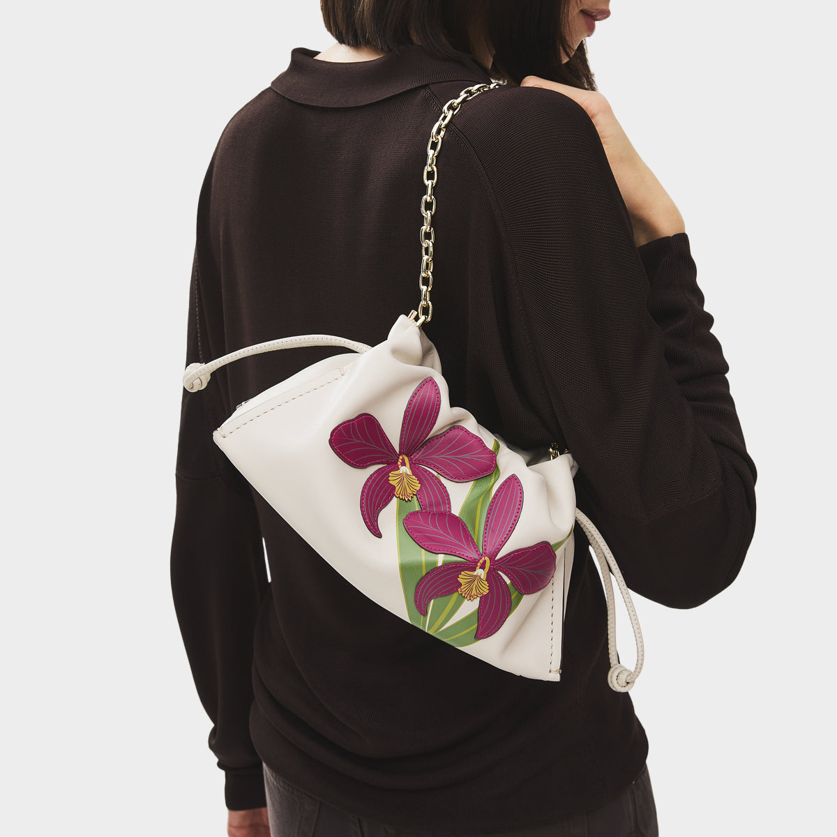 RHS Medium Drawstring Clutch Salt - 113500
