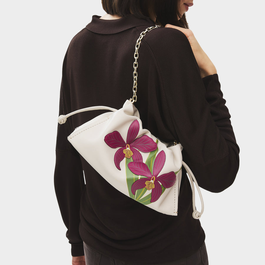 RHS Medium Drawstring Clutch Salt - 113500