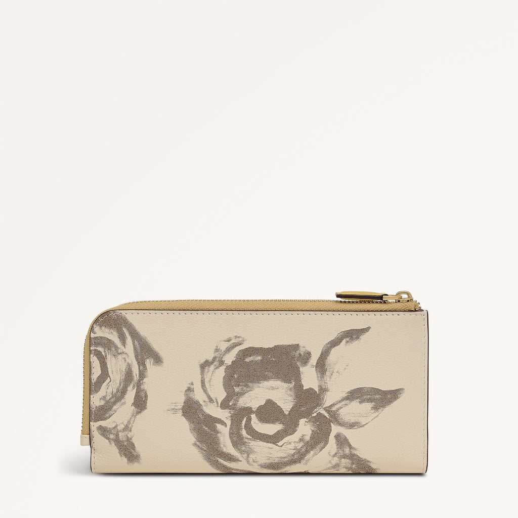 Chilworth Street - Floral Large Zip Around Purse Salt - 113538