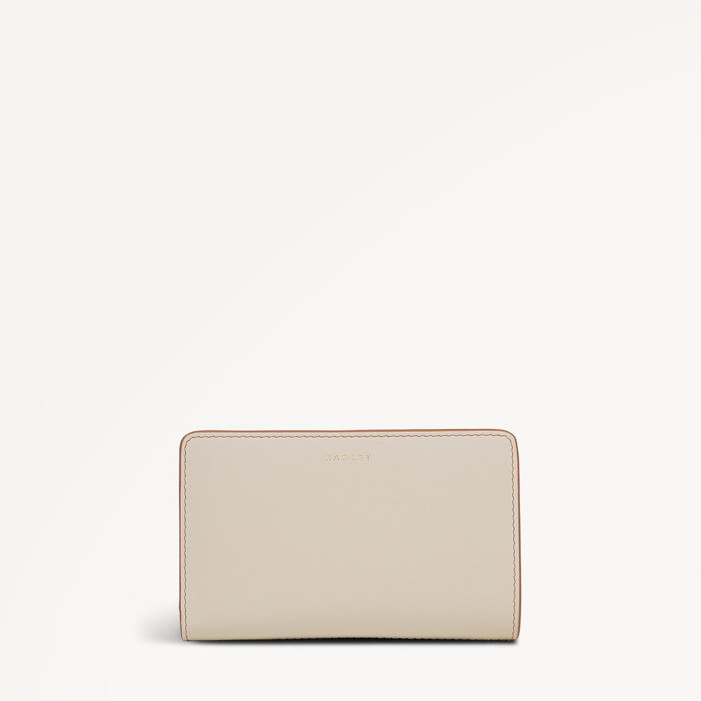 Spring Blooms Medium Bifold Purse Salt - 113543