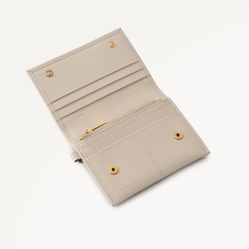 Chilton Grove Medium Flapover Purse Salt - 113553