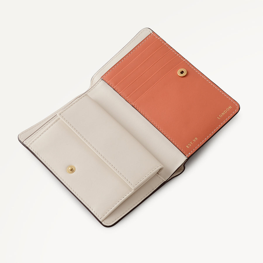 Picton Place - Palm Medium Bifold Purse Salt - 113554