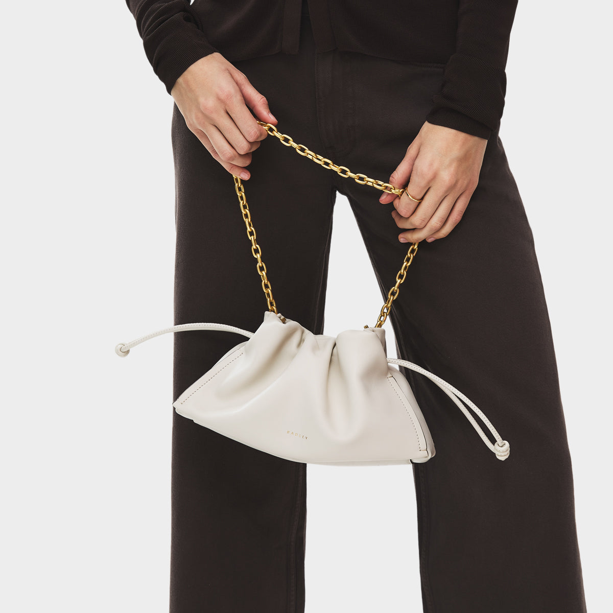 The Roxburgh Small Chain Clutch Salt - 113561