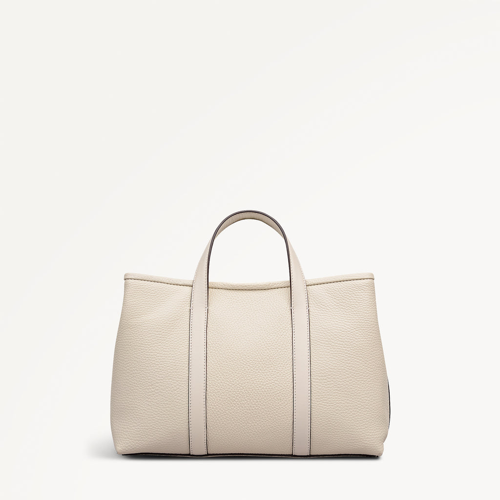 Chartfield Place Medium Open Top Grab Salt - 113621