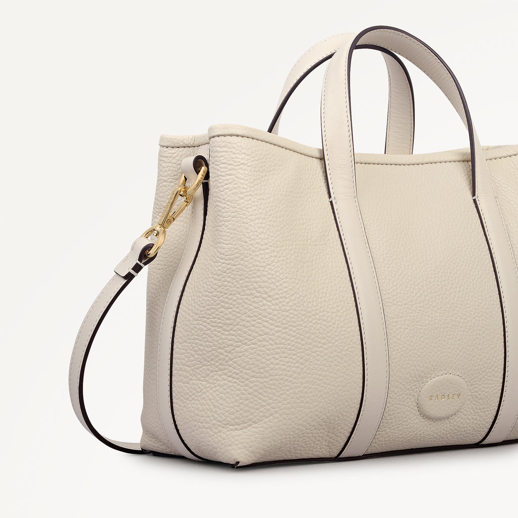 Chartfield Place Medium Open Top Grab Salt - 113621