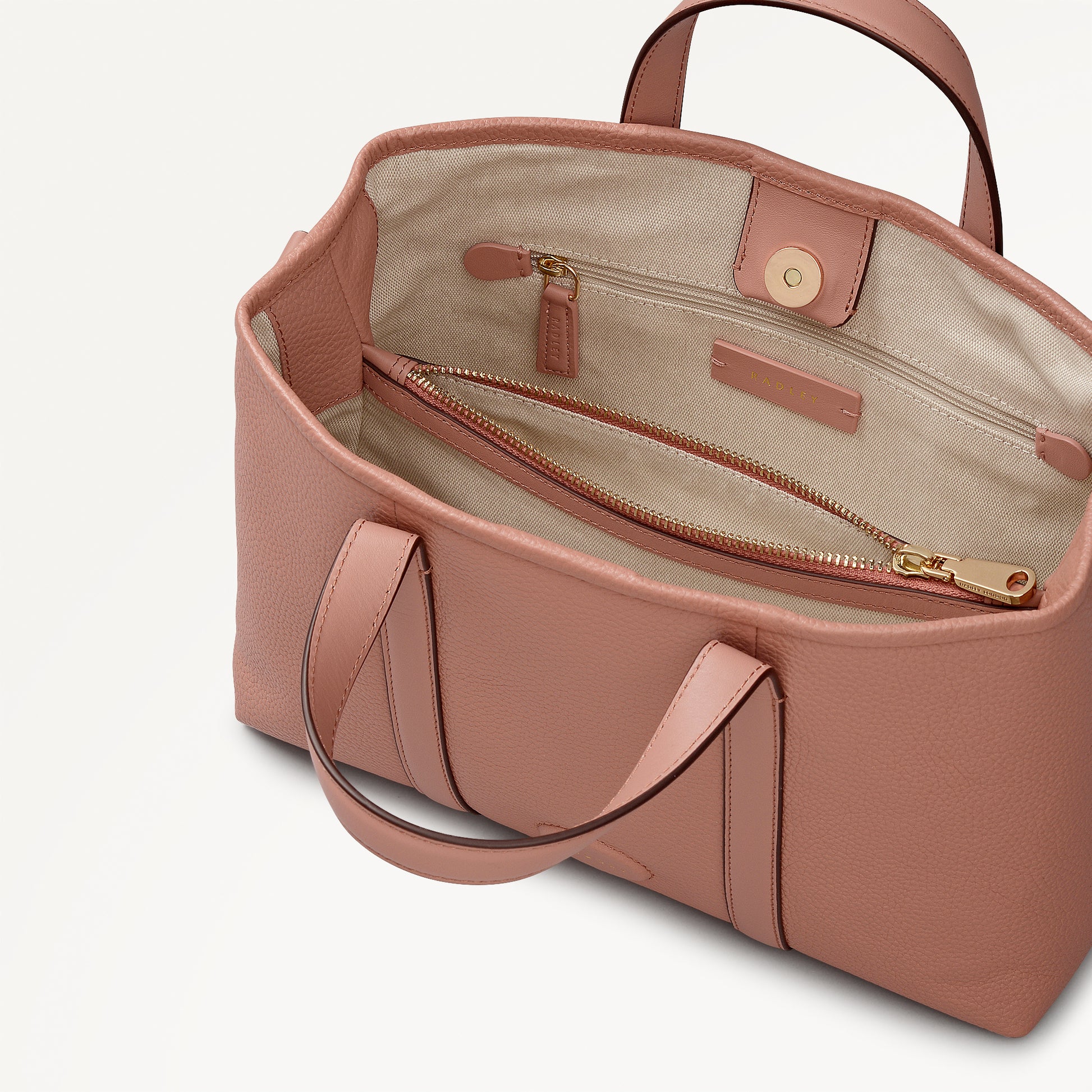 Chartfield Place Medium Open Top Grab Carnation - 113623