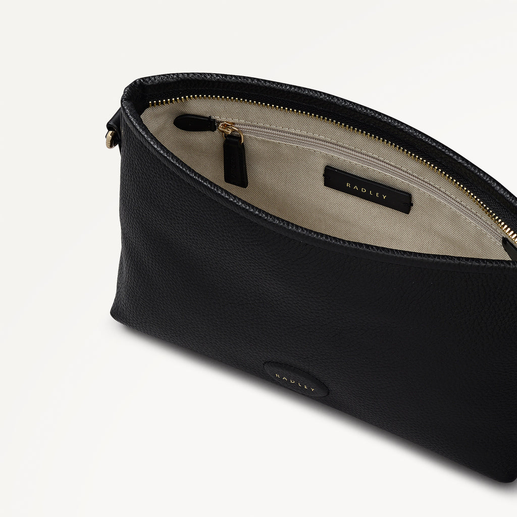 Chartfield Place Small Ziptop Cross Body Black - 113624